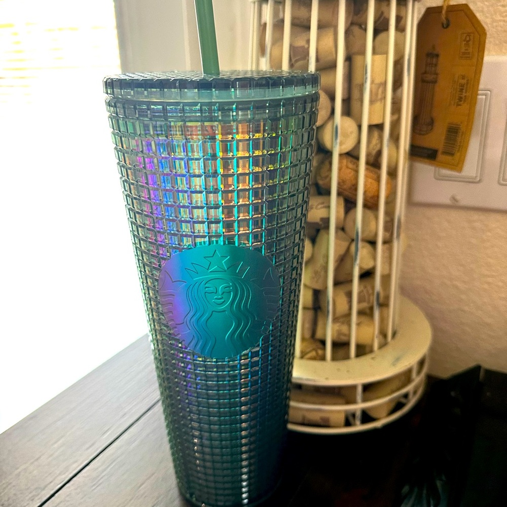 Starbucks Fall 2022 Green Rainforest Grid Tumbler